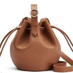 Cuyana Mini Drawstring Bucket Bag - Caramel